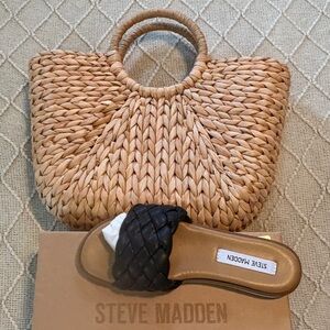 🆕 Steve Madden Women's “Paislee” Black Leather Woven Slide On Sandals Size 8